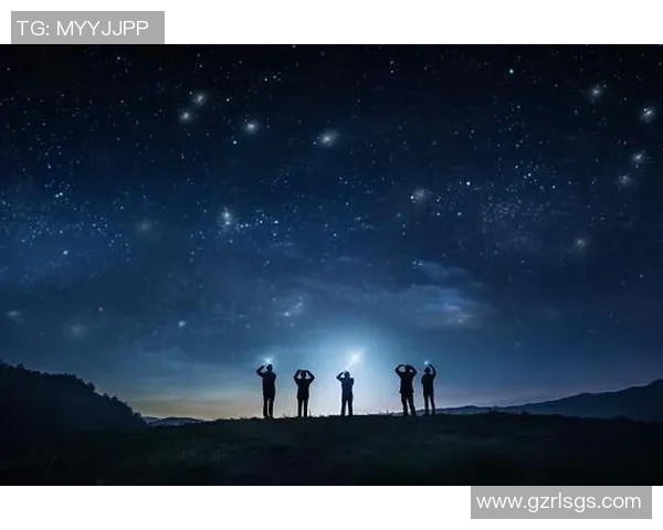 璀璨足球星空映照绿茵梦想群星闪耀辉映永恒激情 璀璨足球星空映照绿茵梦想群星闪耀辉映永恒激情